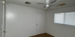 3 Bedroom Home with Solar and 2-Car Garage 3 Bedroom Home with Solar and 2-Car Garage Gallery 9