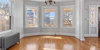 242 Waterman Street Gallery 9