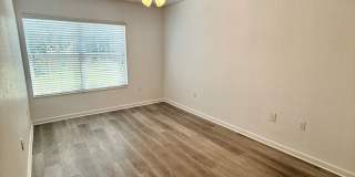 Lake Sawyer - Luxury 3/2.5 Condo Gallery 19