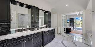 520 N Parkway Gallery 22