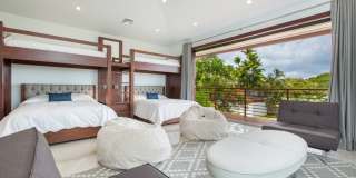 Diamond Head Villa: Luxury Gold Coast Retreat w/ Pool, Jacuzzi & Beach Access Gallery 20