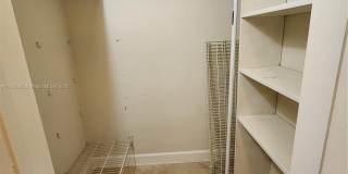 2170 NE 51st Ct Gallery 8