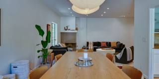 1902 Granville Ave Gallery 10