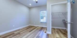 1311 West Baxter Avenue Gallery 12