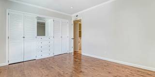 Prime Pasadena Condo Gallery 18