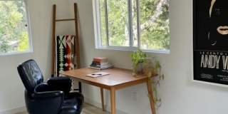 8831 Lookout Mountain Ave Gallery 18