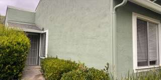 Renovated 3 Bedroom/1 Bath Town Home Gallery 1