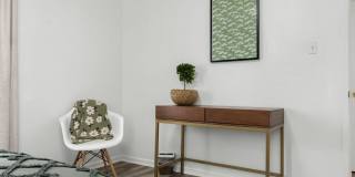 7105 Lilac Lane Gallery 21