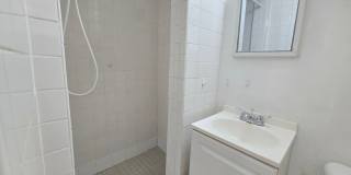 Cute Studio Duplex in Downtown Sarasota Available Now! Gallery 9