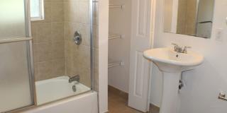 3 bed 2 bath house Gallery 12