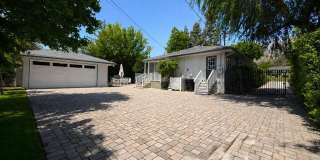 1796 E Mendocino St Gallery 43