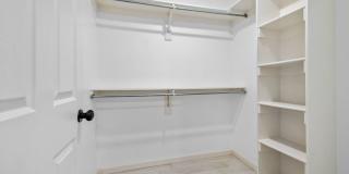 Modern Duplex in Fayetteville, AR Gallery 11