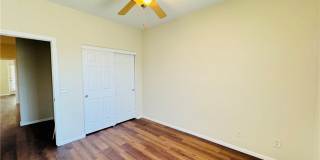 1525 SPICED WINE Avenue Gallery 25