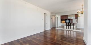 175 Huguenot Street Gallery 2