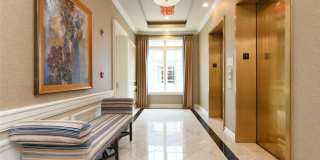 5000 Royal Court Gallery 28