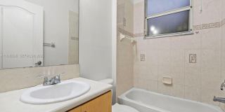 2247 Portofino Ave Gallery 25