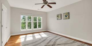 1601 LADUE Court Gallery 18