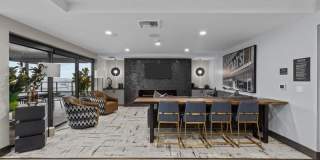 Gridline Gallery 24