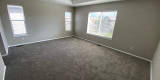 Spacious Home in Horizon Estates Gallery 18