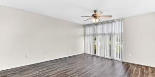 900 F Street Gallery 14