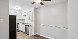 Glen at Lakewood Gallery 6