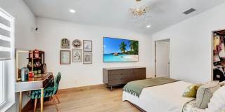 413 SW 15th Avenue Gallery 17