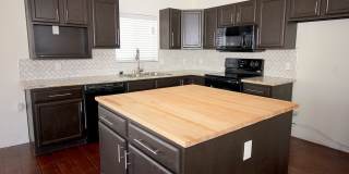 Charming 2-Bedroom Home on a Spacious Lot with Mature Landscaping Gallery 39