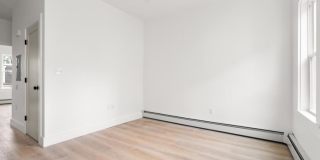 467 East 3rd St. Gallery 10