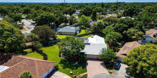 2715 MONTAGUE COURT E Gallery 53