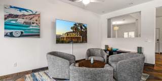 1502 Amelia Way Gallery 23