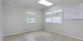 10503 WEST Drive Gallery 12