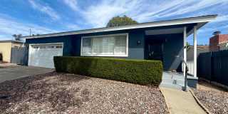 College View Estates Home - Spacious, Bright, and Beautiful Living Gallery 1