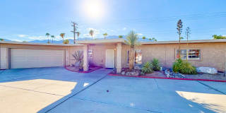 AVAILABLE NOW! 4 Bedroom 2 Bathroom POOL HOME in Palm Springs! Gallery 1