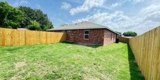 1616 Indian Trail Gallery 25