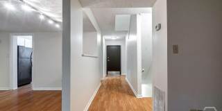 108 Fernbanks Court Gallery 5