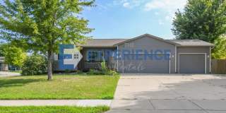 Spacious Ranch Home with 3-Car Garage, Finished Basement & Fenced Yard! Gallery 1
