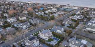 205 Morris Avenue Gallery 61