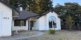 4 bed/2 ba house - N. Yuba City Gallery 1
