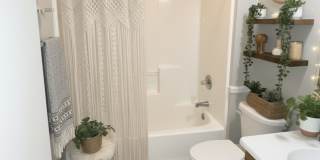 Beautiful Updated Townhomes in Decatur, AL Gallery 17