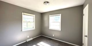 ESTABLISHED NEIGHBORHOOD!!  4 Bedroom, 2 Bath Home in Ankeny Gallery 12