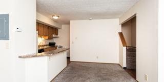 Silver Maple Apartment Homes Gallery 6
