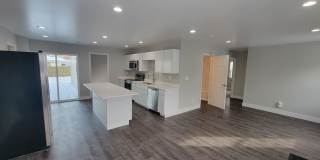 Fully Furnished rental with excellent central location in North cincinnati Suburbs Gallery 21