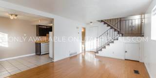 228 W Foxbridge Dr Gallery 1
