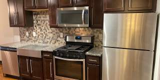 Renovated Home in the Grove for Rent! Gallery 1