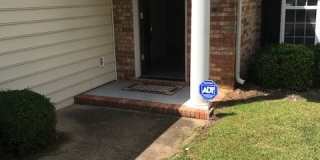 283 Ivy Place Gallery 1