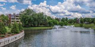 Two Bedroom Condo With Office in Green Hills Gallery 24