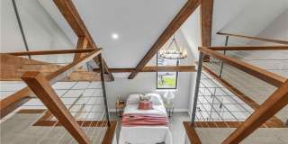 2130 W 42nd Street Gallery 23