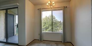 Clean Top Floor 1BR 1BA Condo with Wood Burning Fireplace Gallery 7