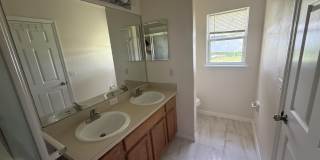2741 Woodstream Circle Gallery 13