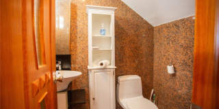 521 W Broadway Gallery 20